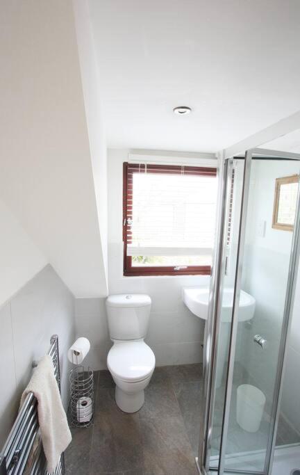 A Nicely Presented Friendly Comfortable Eco Cottage Thornbury  Exterior photo